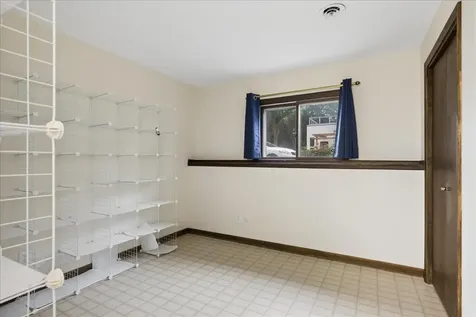 510 West Rockland Road Libertyville IL 60048