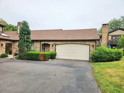 1932 Golf View Drive Bartlett IL 60103