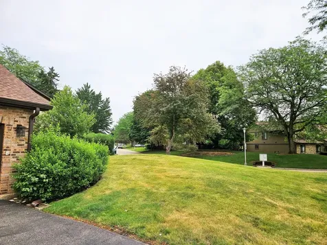 1932 Golf View Drive Bartlett IL 60103