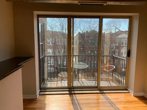2002 West Birchwood Avenue Chicago IL 60645