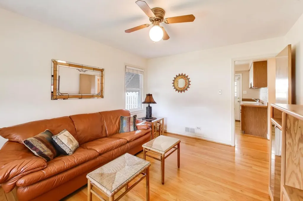 5300 North Oconto Avenue Chicago IL 60656