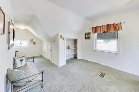 5300 North Oconto Avenue Chicago IL 60656