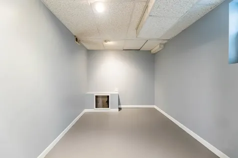 5859 West 64th Street Chicago IL 60638