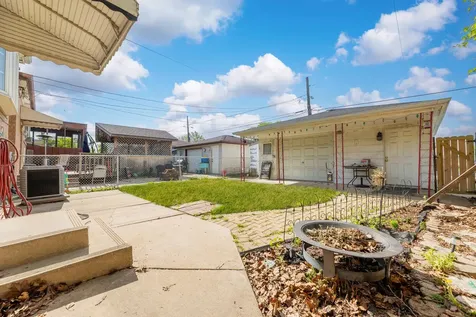 5859 West 64th Street Chicago IL 60638