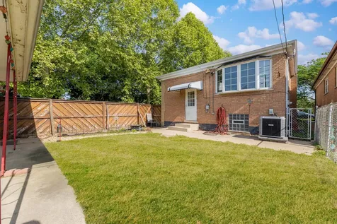 5859 West 64th Street Chicago IL 60638