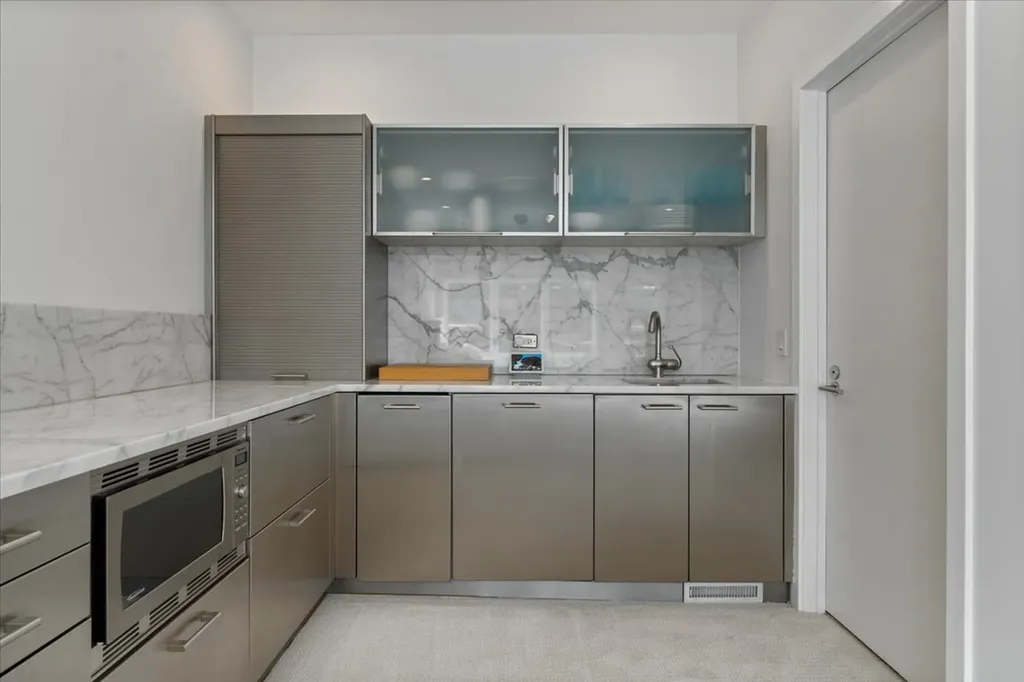 460 West Superior Street Chicago IL 60654
