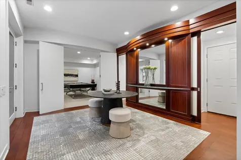 460 West Superior Street Chicago IL 60654