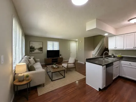 950 Inverrary Lane Deerfield IL 60015
