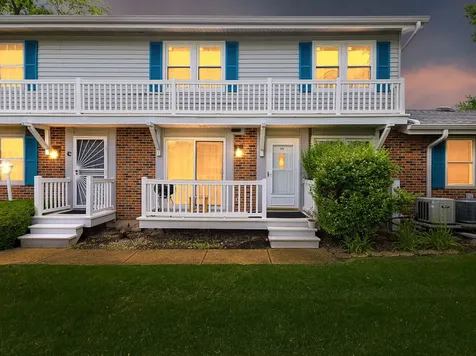 306 Milton Court Bloomingdale IL 60108