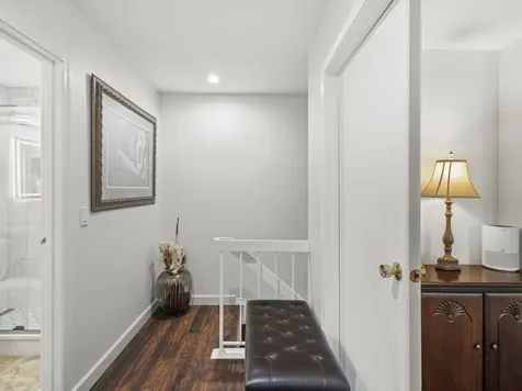306 Milton Court Bloomingdale IL 60108
