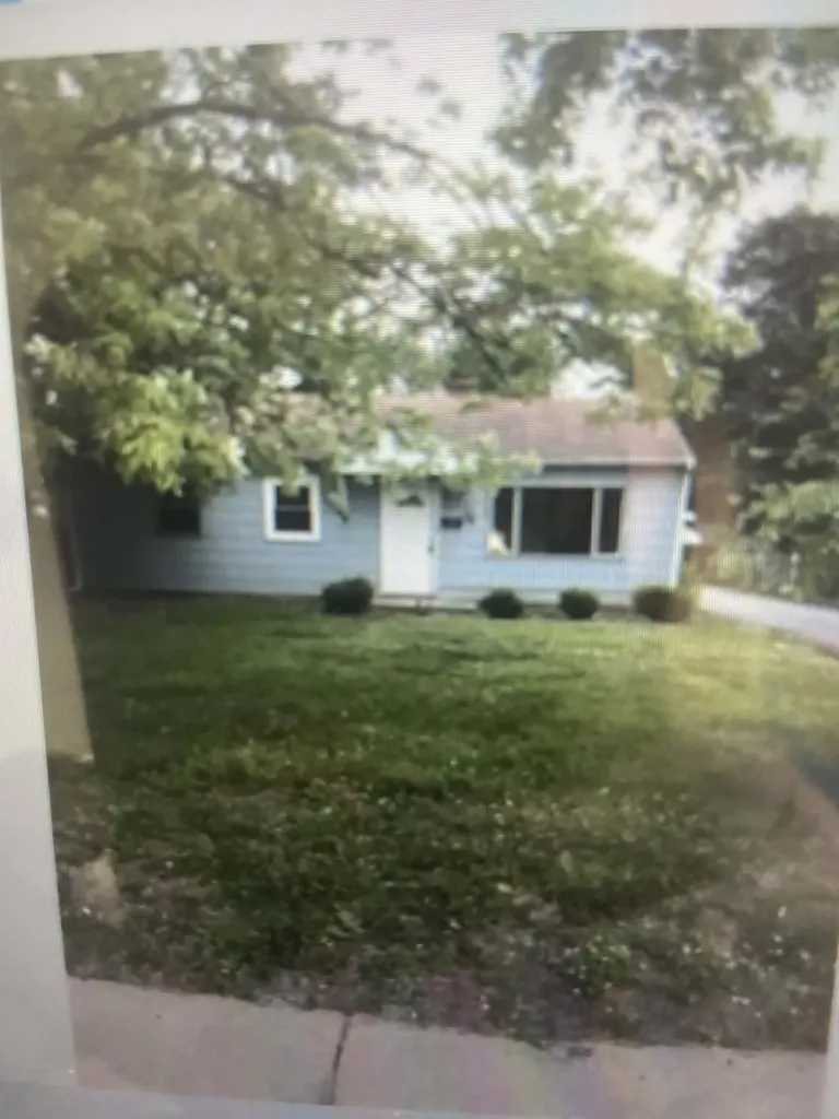 212 Romayne Avenue Joliet IL 60436