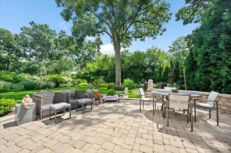 1235 Longmeadow Lane Glencoe IL 60022