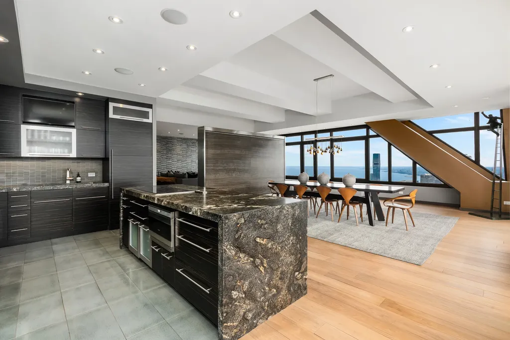 175 East Delaware Place Chicago IL 60611