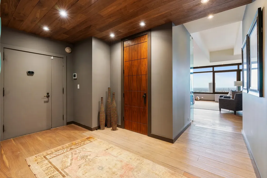 175 East Delaware Place Chicago IL 60611