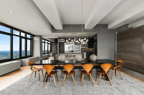 175 East Delaware Place Chicago IL 60611