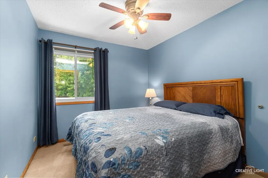 30W110 Avondale Court Warrenville IL 60555