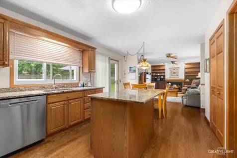 30W110 Avondale Court Warrenville IL 60555