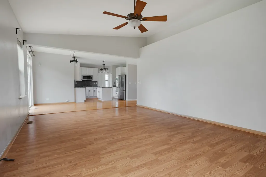 2684 Lansdale Street Aurora IL 60503