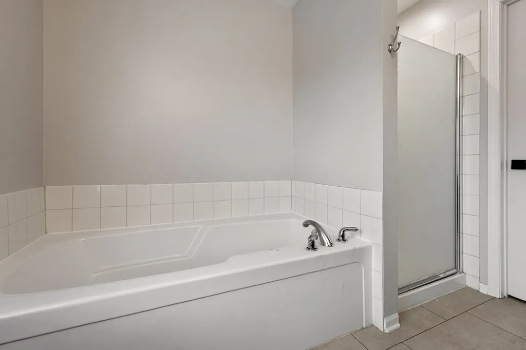 2684 Lansdale Street Aurora IL 60503