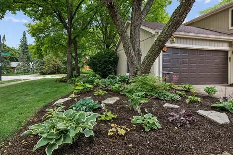 1040 North Charles Street Naperville IL 60563