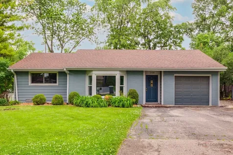 2508 Highland Drive Lindenhurst IL 60046