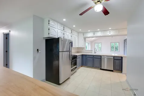 2508 Highland Drive Lindenhurst IL 60046
