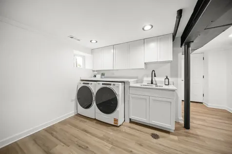 639 North Leamington Avenue Chicago IL 60644