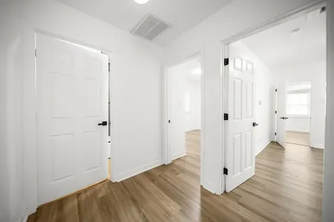 639 North Leamington Avenue Chicago IL 60644