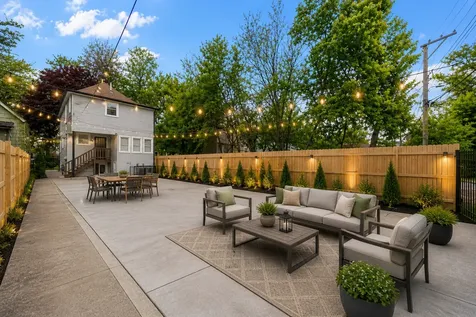 639 North Leamington Avenue Chicago IL 60644