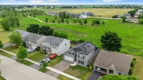 288 North Charles Street Cortland IL 60112