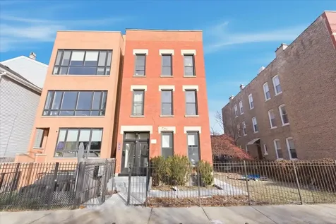 1322 West Ohio Street Chicago IL 60642