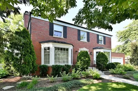 117 West Eggleston Avenue Elmhurst IL 60126