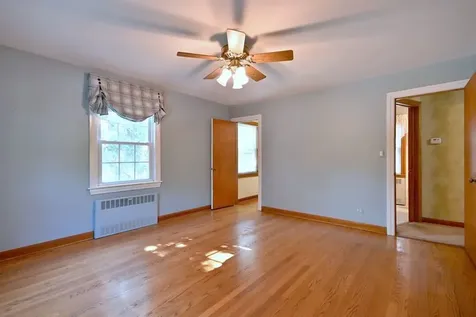 117 West Eggleston Avenue Elmhurst IL 60126