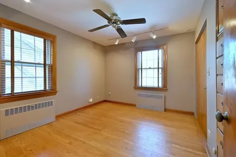117 West Eggleston Avenue Elmhurst IL 60126