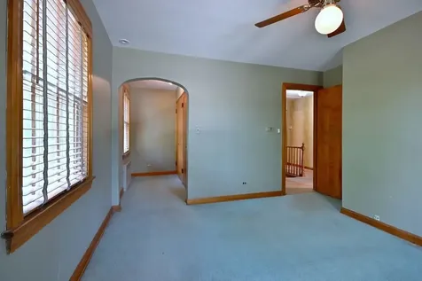 117 West Eggleston Avenue Elmhurst IL 60126