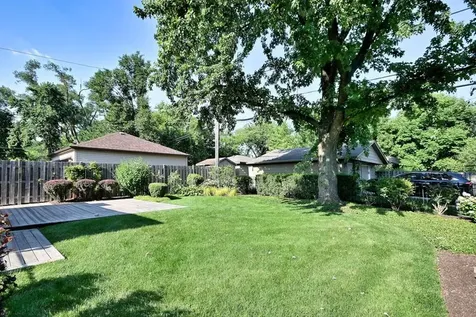 117 West Eggleston Avenue Elmhurst IL 60126