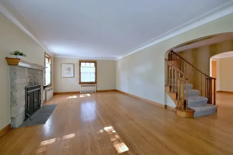 117 West Eggleston Avenue Elmhurst IL 60126