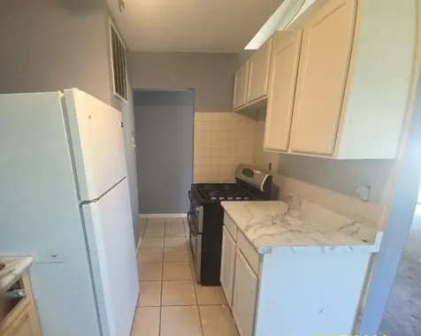 12 Circle Drive E Montgomery IL 60538