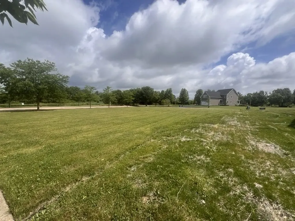 1340 Cornell Circle Sugar Grove IL 60554
