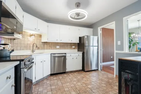 141 North La Grange Road La Grange IL 60525