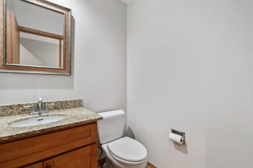 604 South Laflin Street Chicago IL 60607