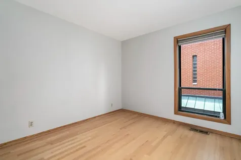 604 South Laflin Street Chicago IL 60607
