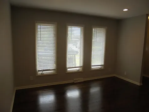 1130 Laurel Drive Aurora IL 60506