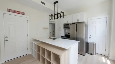 1322 West Ohio Street Chicago IL 60642