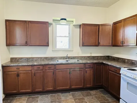 773 West Homer Street Freeport IL 61032