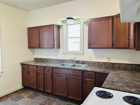 773 West Homer Street Freeport IL 61032