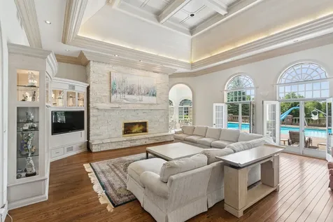 855 Jennifer Court Lake Forest IL 60045