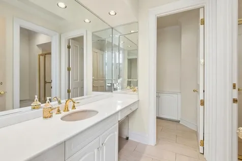 855 Jennifer Court Lake Forest IL 60045