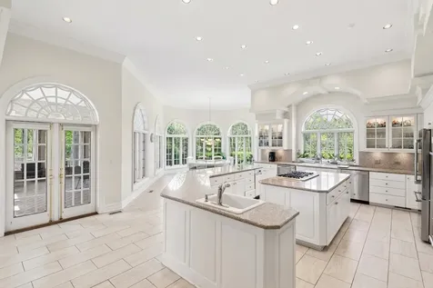 855 Jennifer Court Lake Forest IL 60045