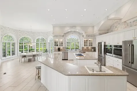855 Jennifer Court Lake Forest IL 60045